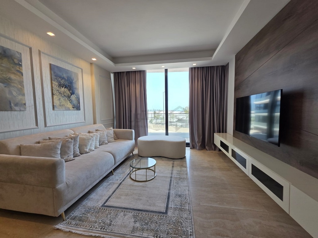 property 4491 image 0
