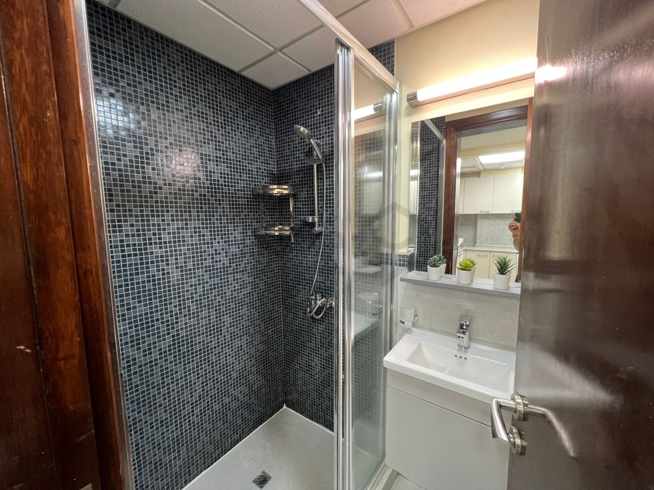 property 4522 image 2