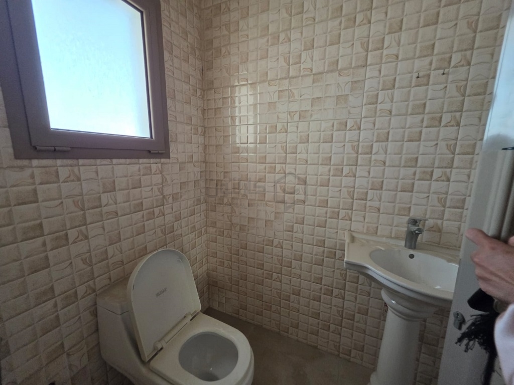 property 4523 image 4