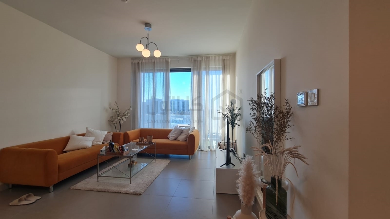 property 4527 image 0