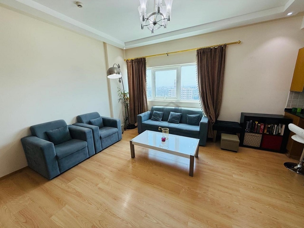 property 4536 image 0