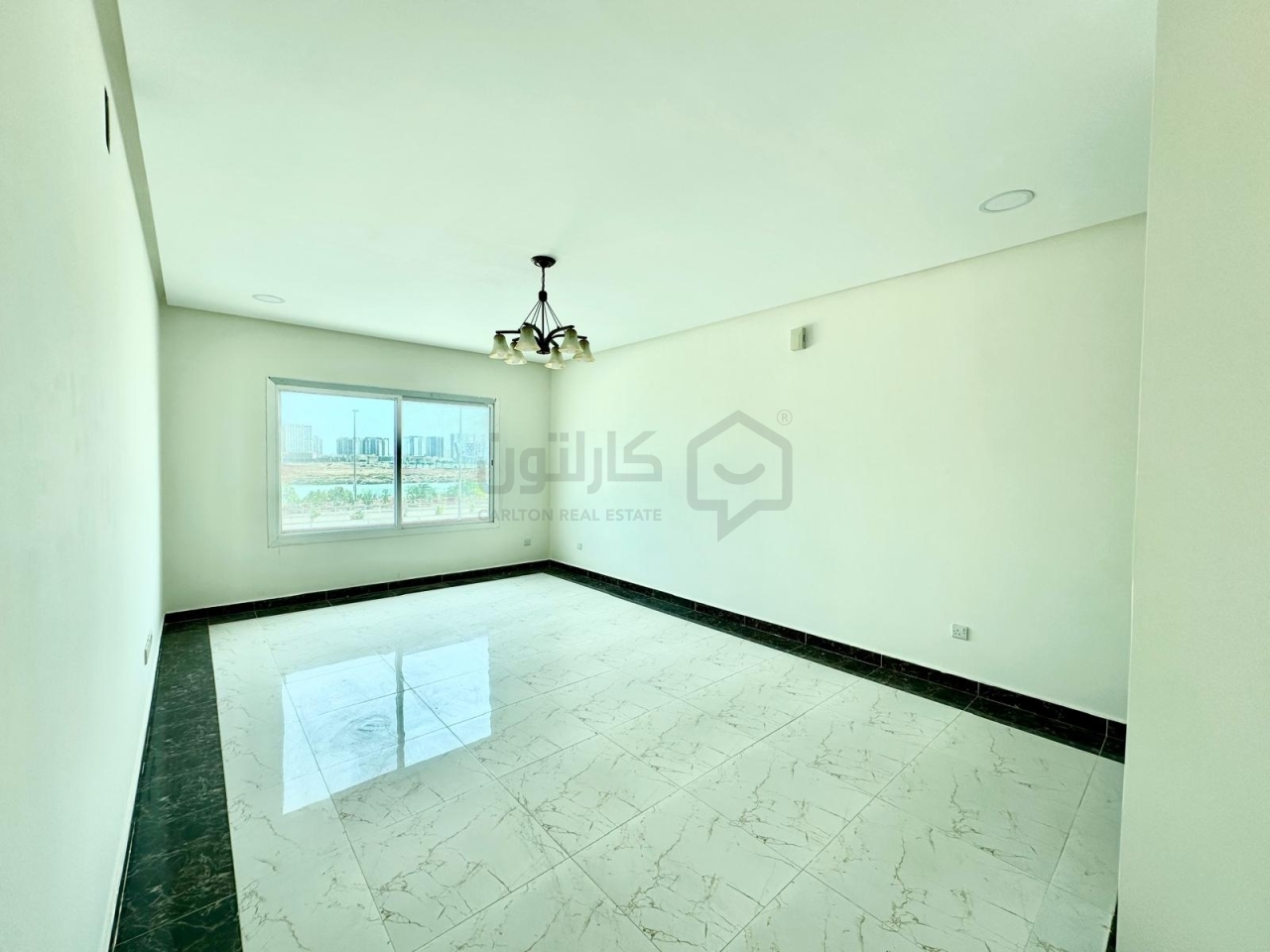 property 4544 image 0