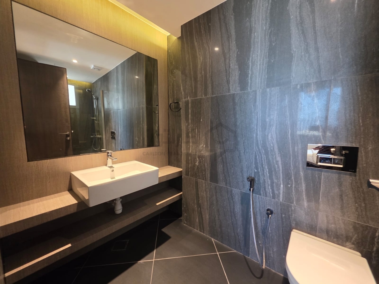 property 4567 image 2