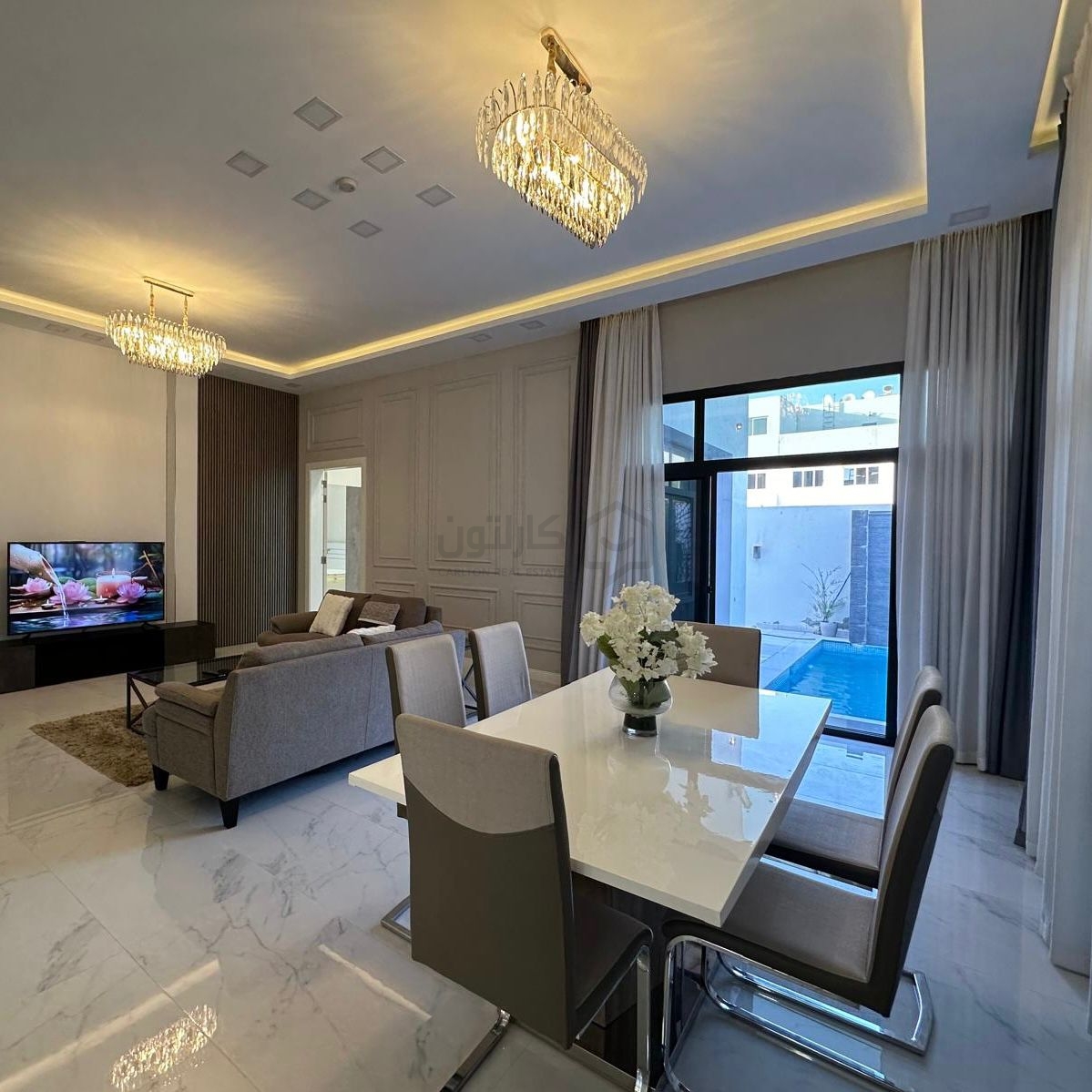 property 4587 image 0
