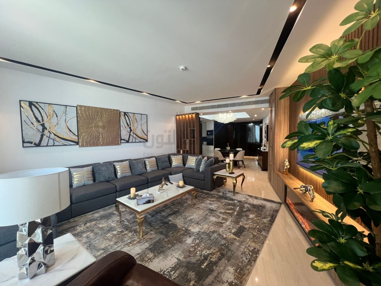 property 4606 image 0