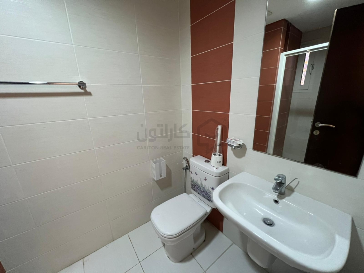 property 4652 image 3