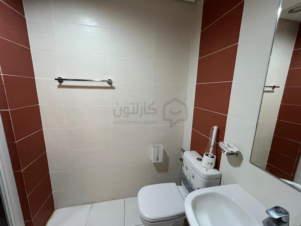 property 4652 image 5