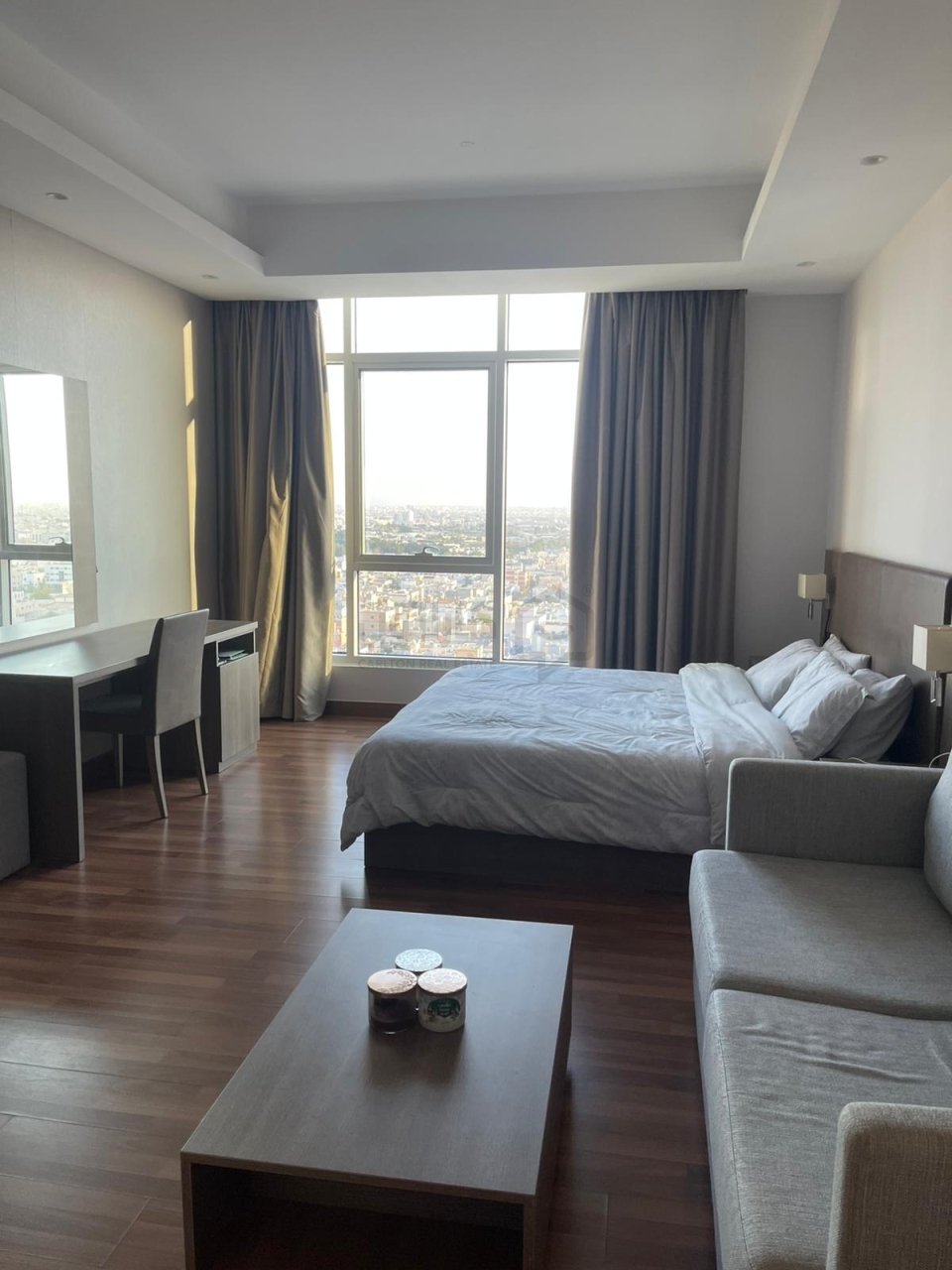 property 4664 image 0