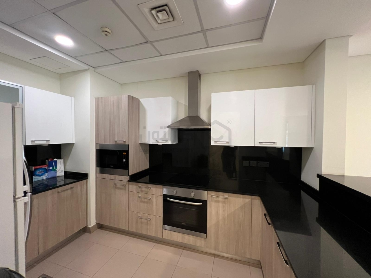 property 4667 image 0
