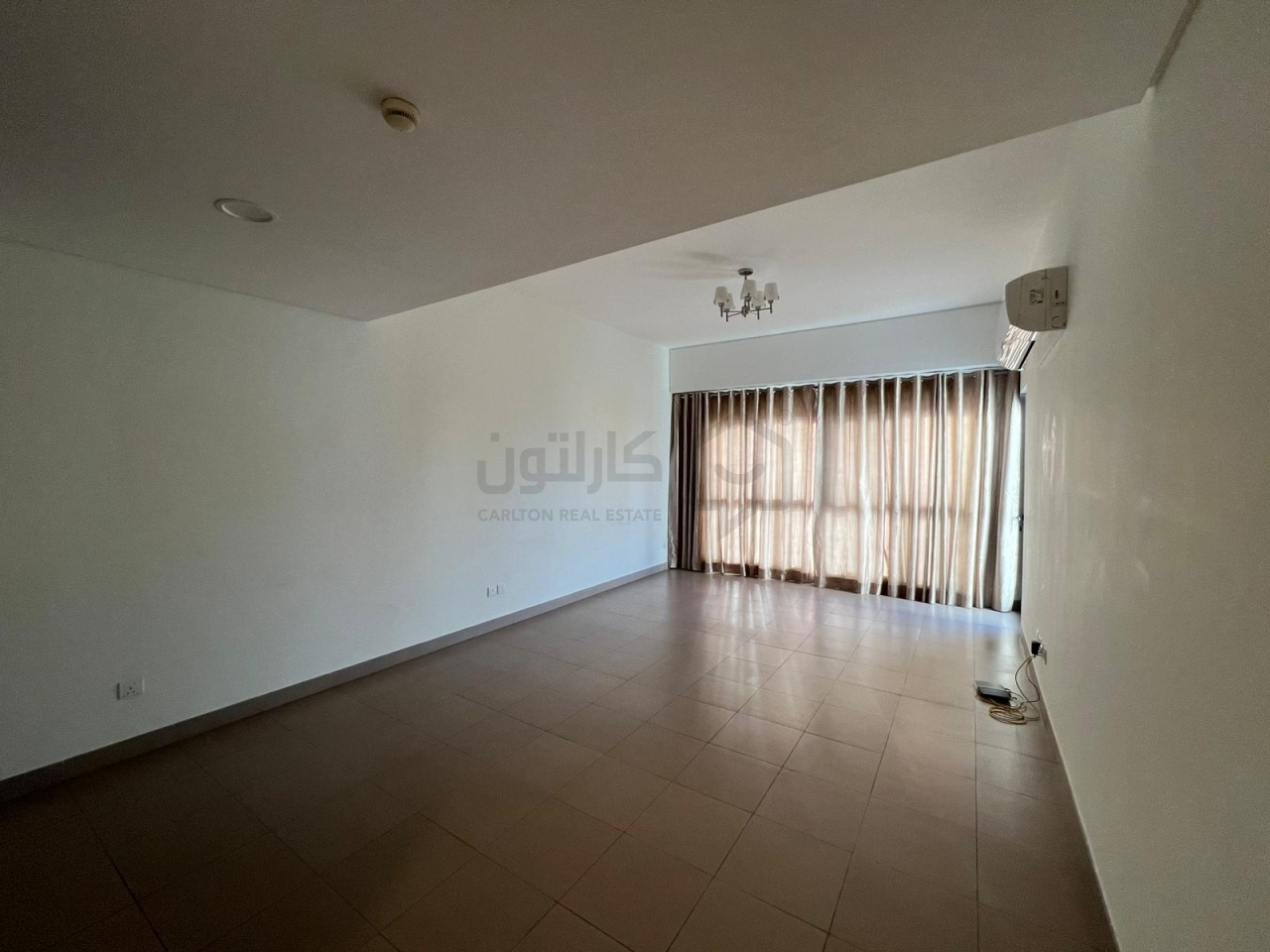 property 4667 image 0