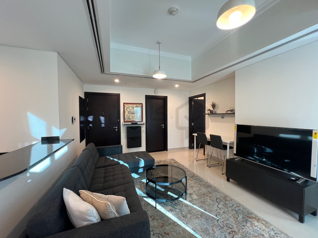 property 4669 image 0
