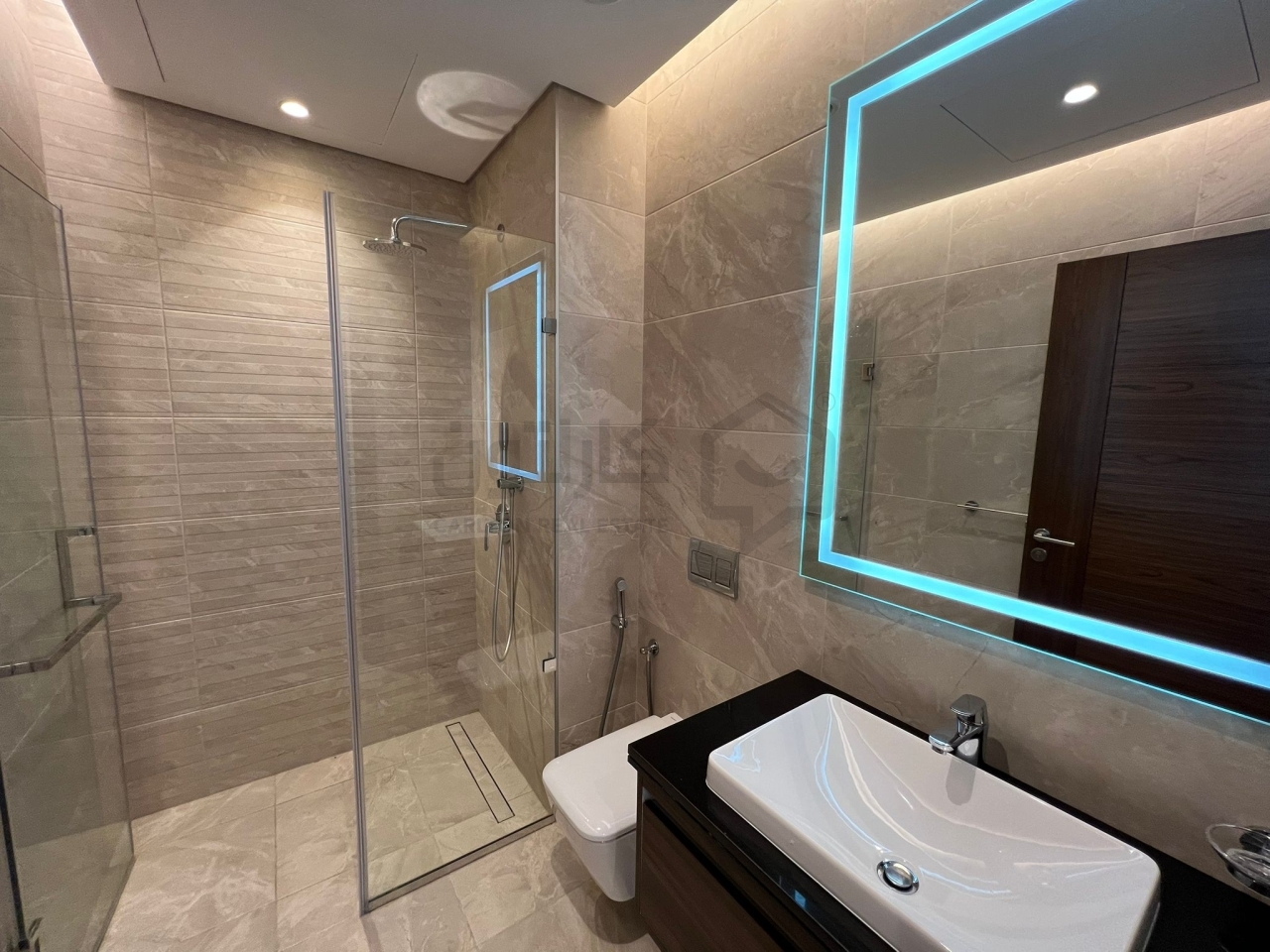 property 4672 image 10