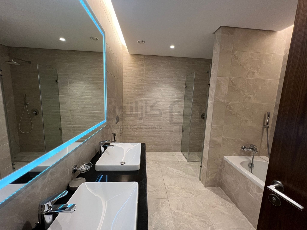 property 4672 image 16