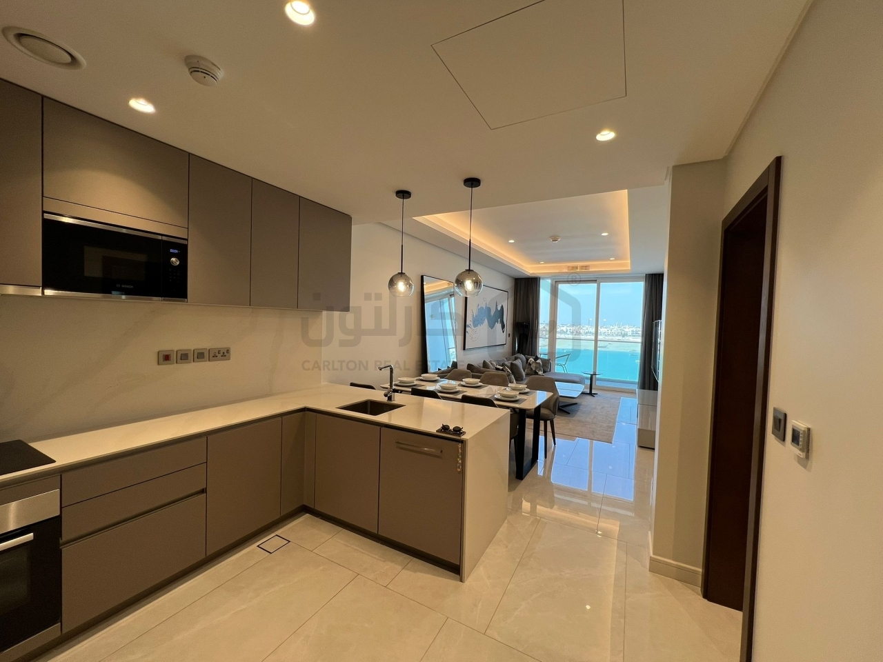 property 4672 image 0