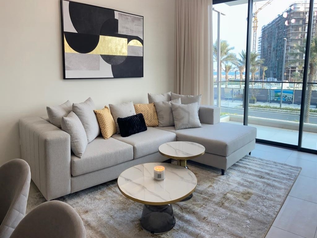 property 4685 image 0