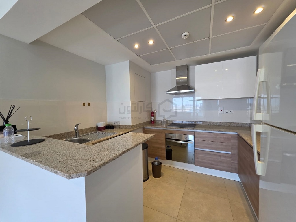 property 4699 image 0