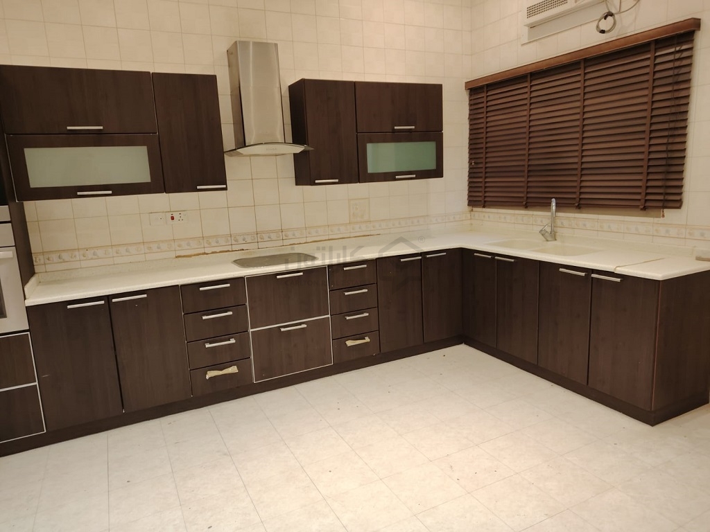 property 470 image 4