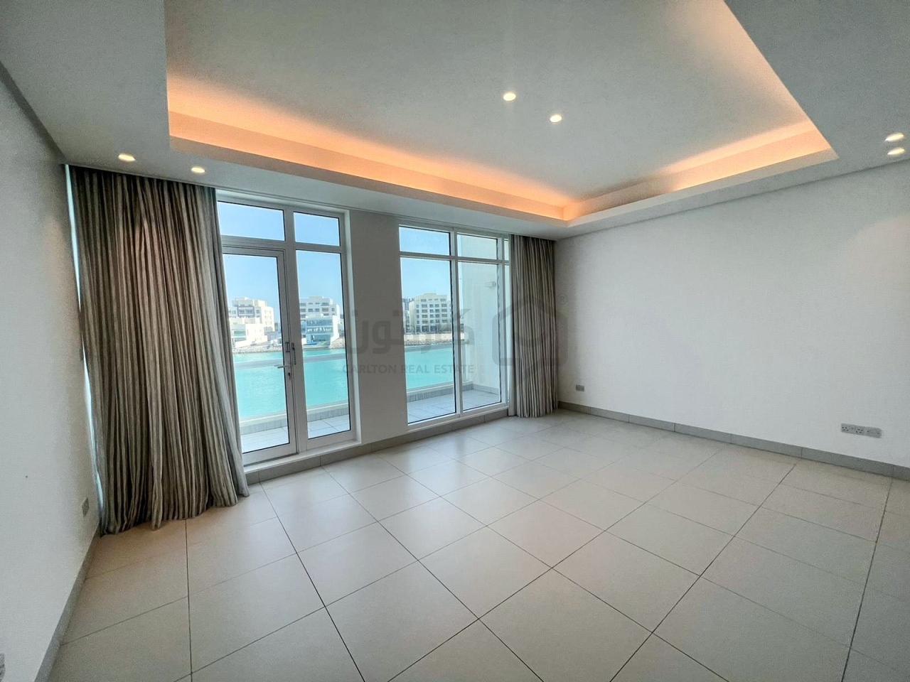 property 471 image 2