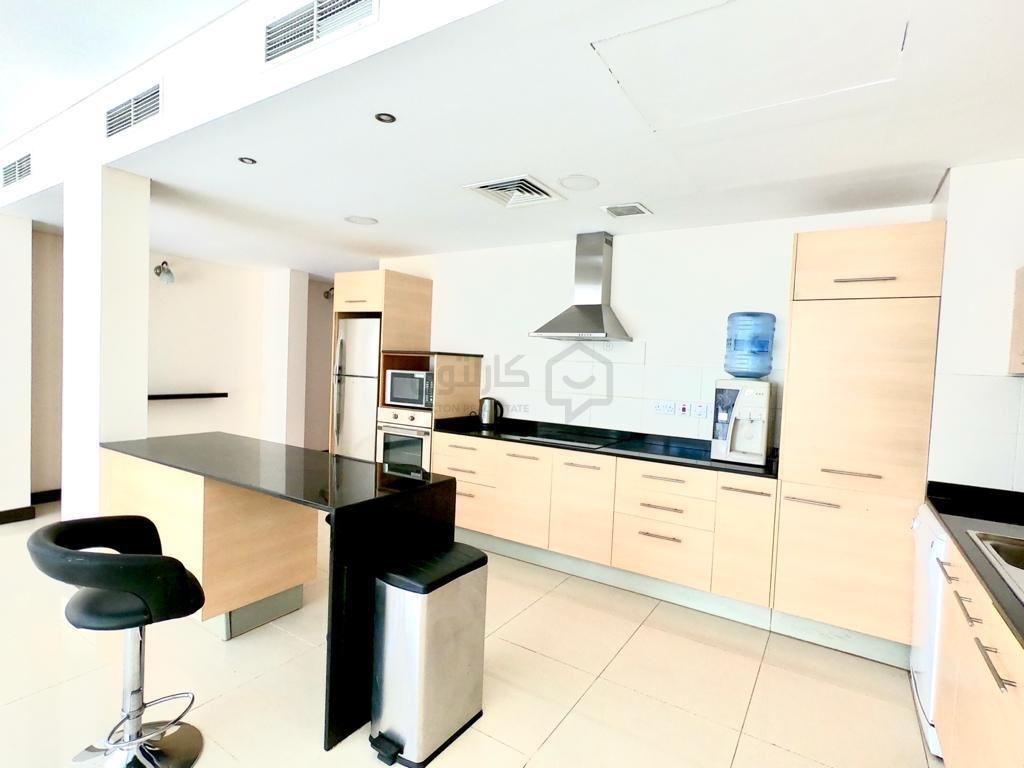 property 4714 image 0