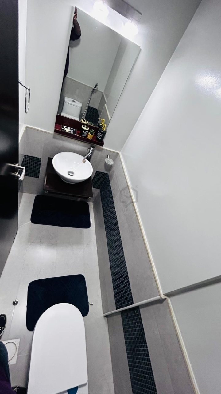 property 4747 image 3