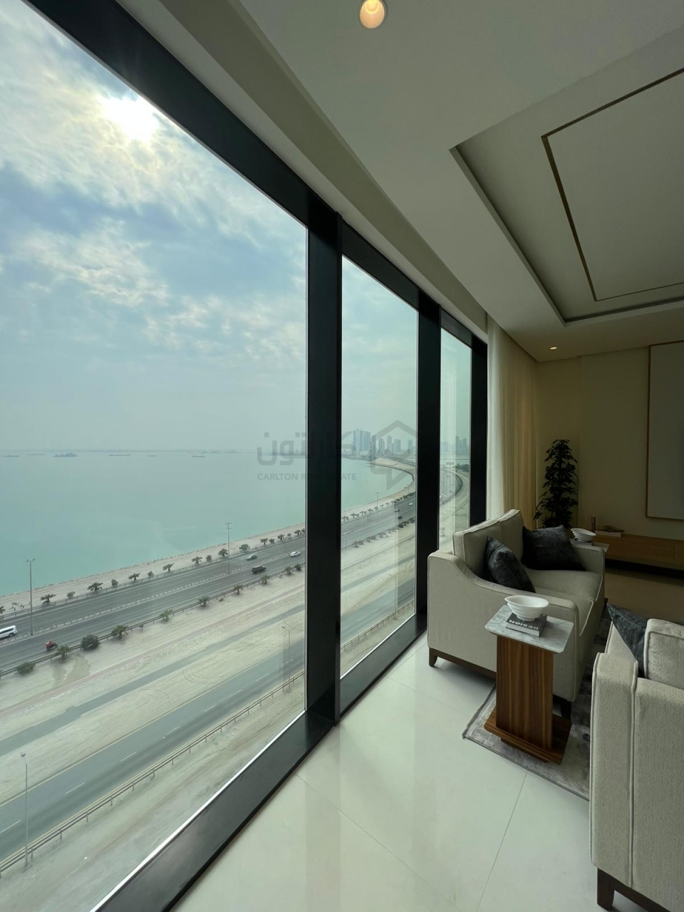 property 4748 image 0