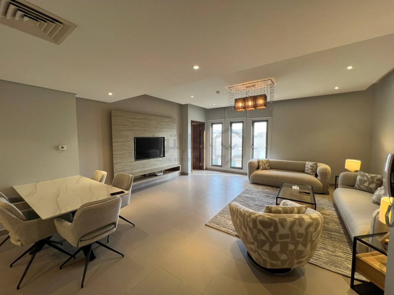 property 4760 image 8