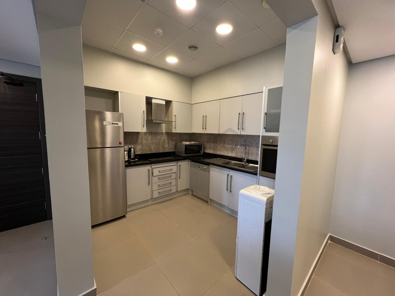 property 4760 image 11