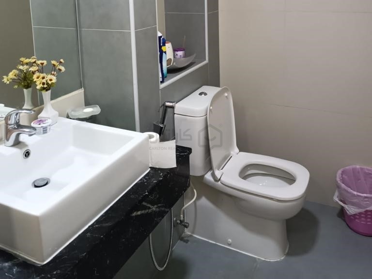 property 4778 image 0