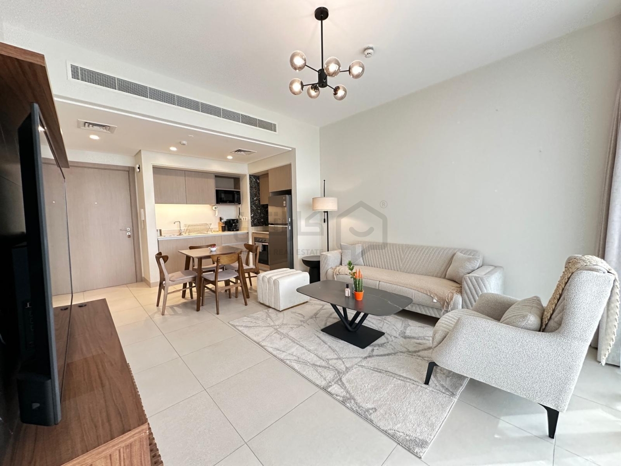 property 4808 image 0