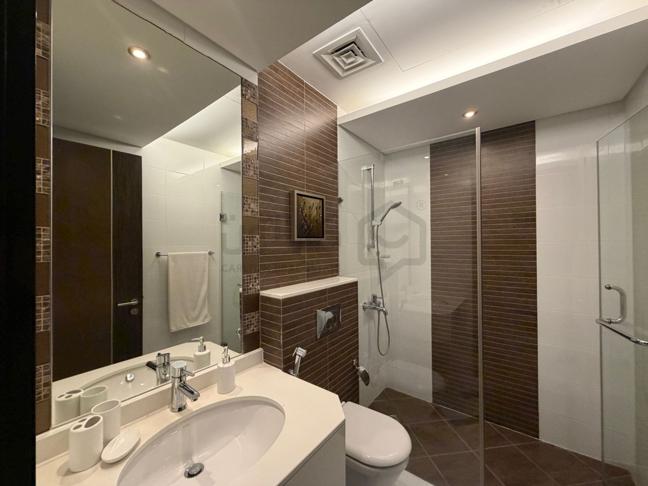 property 4813 image 3