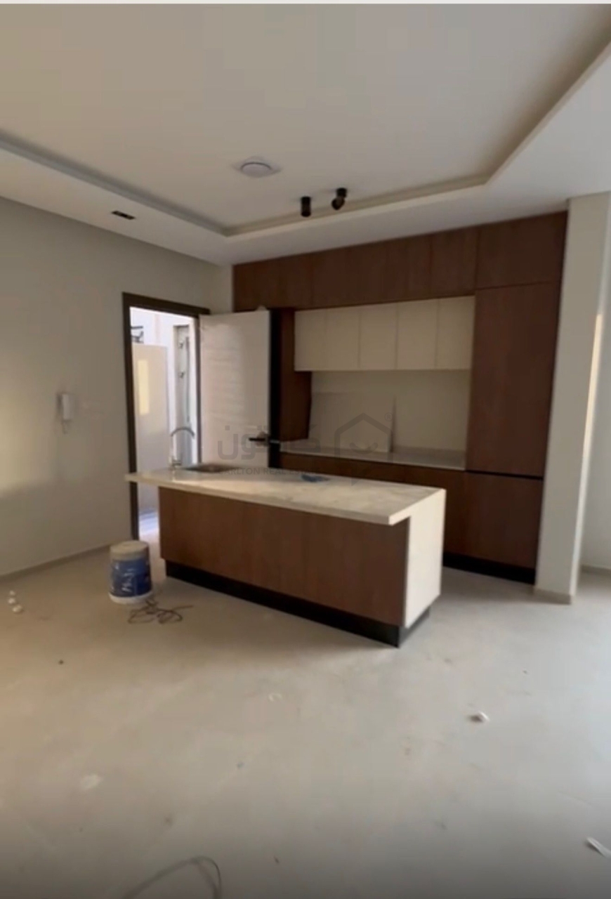 property 4821 image 4
