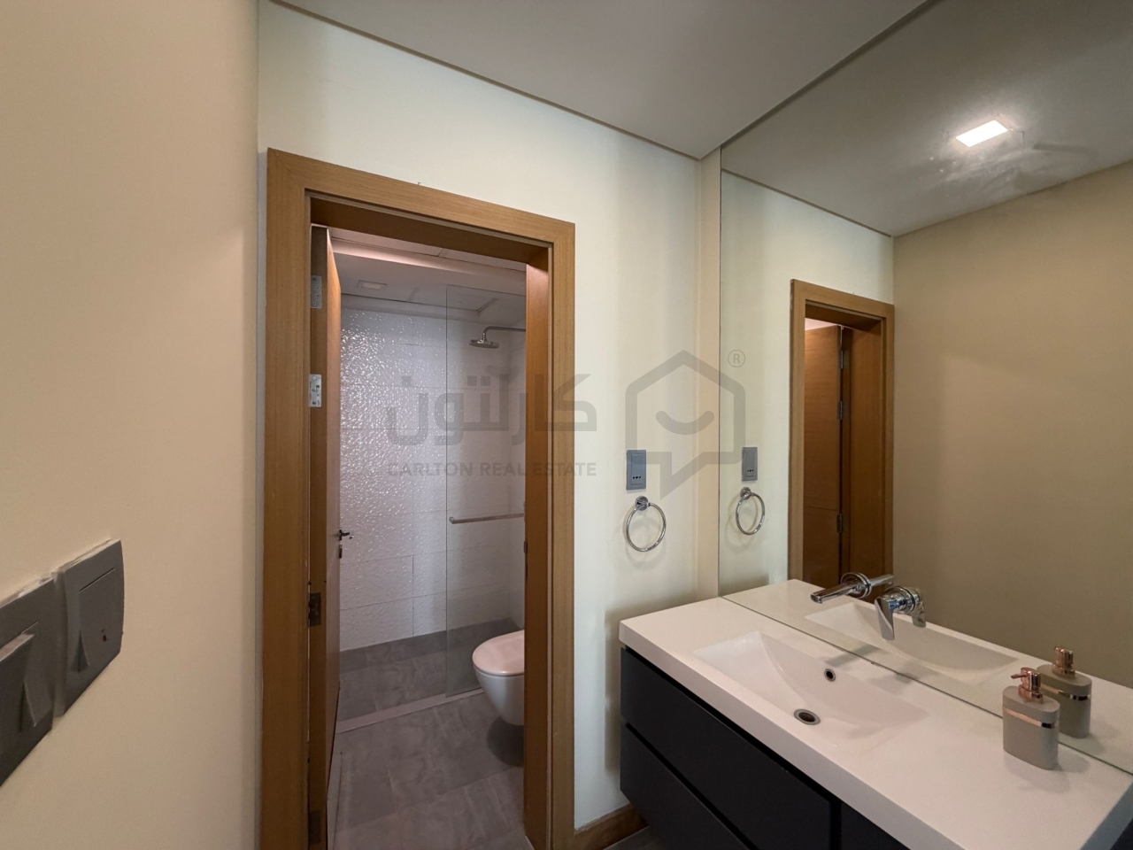 property 4852 image 2