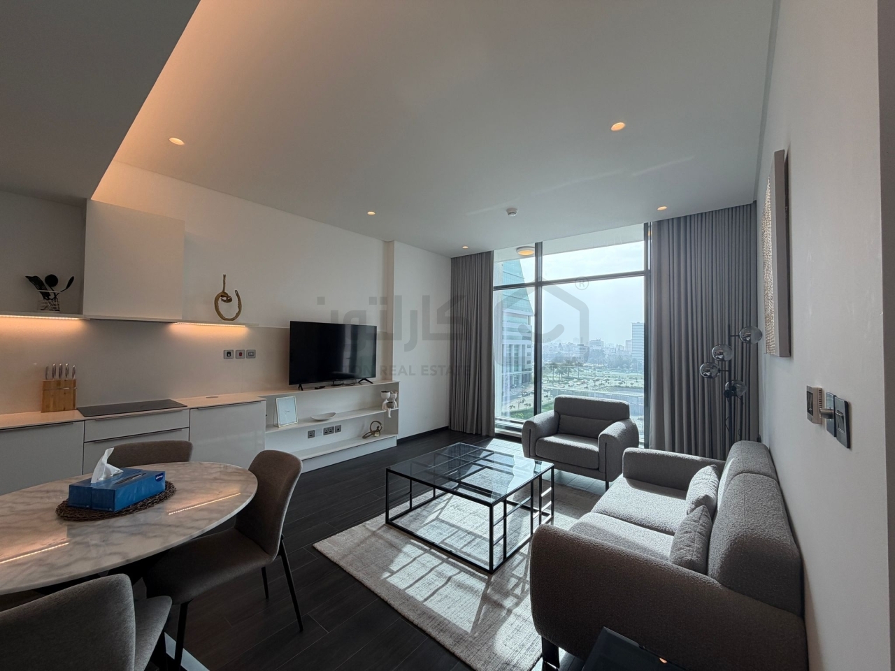 property 4858 image 0