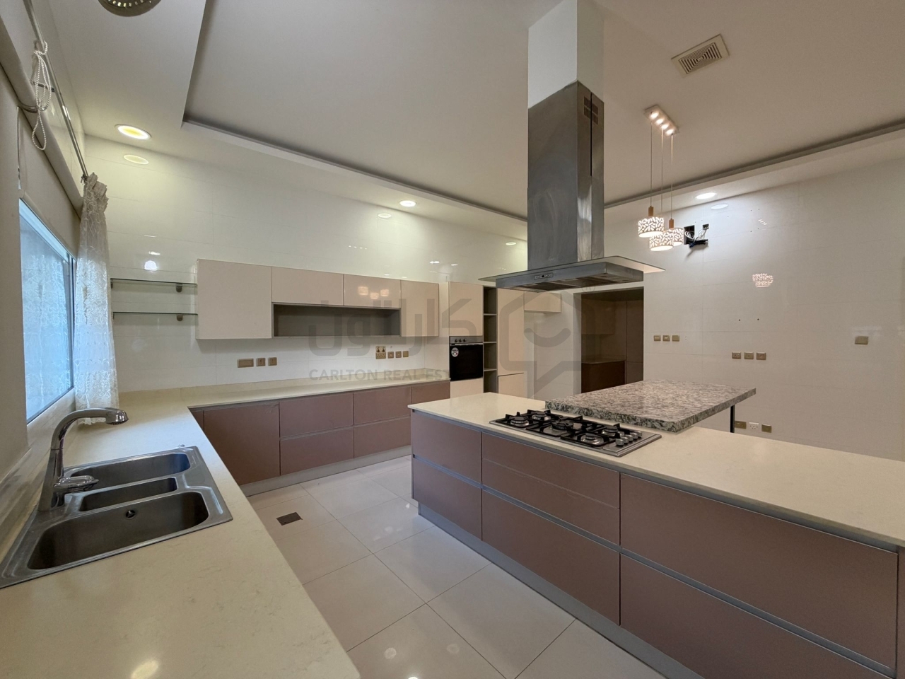 property 4860 image 2