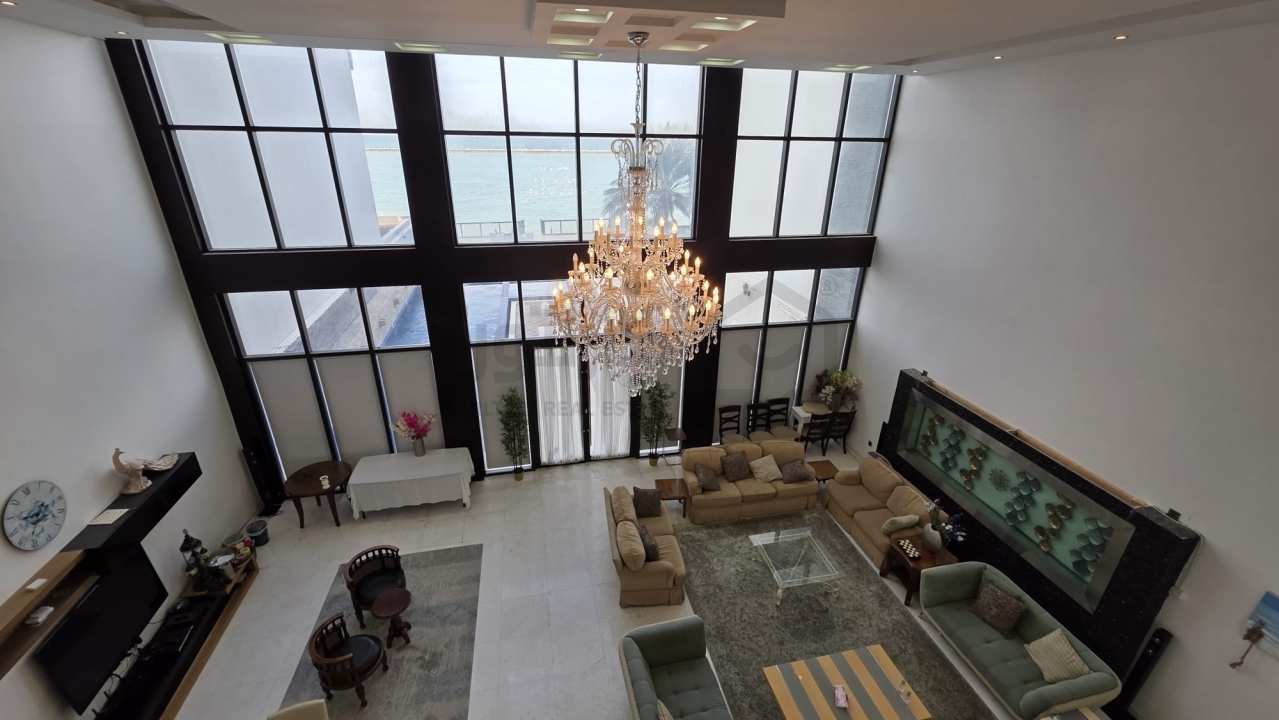 property 4864 image 0