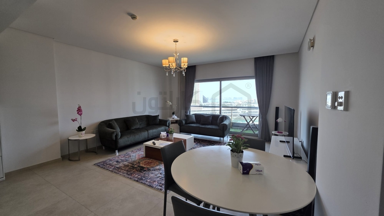 property 4867 image 0