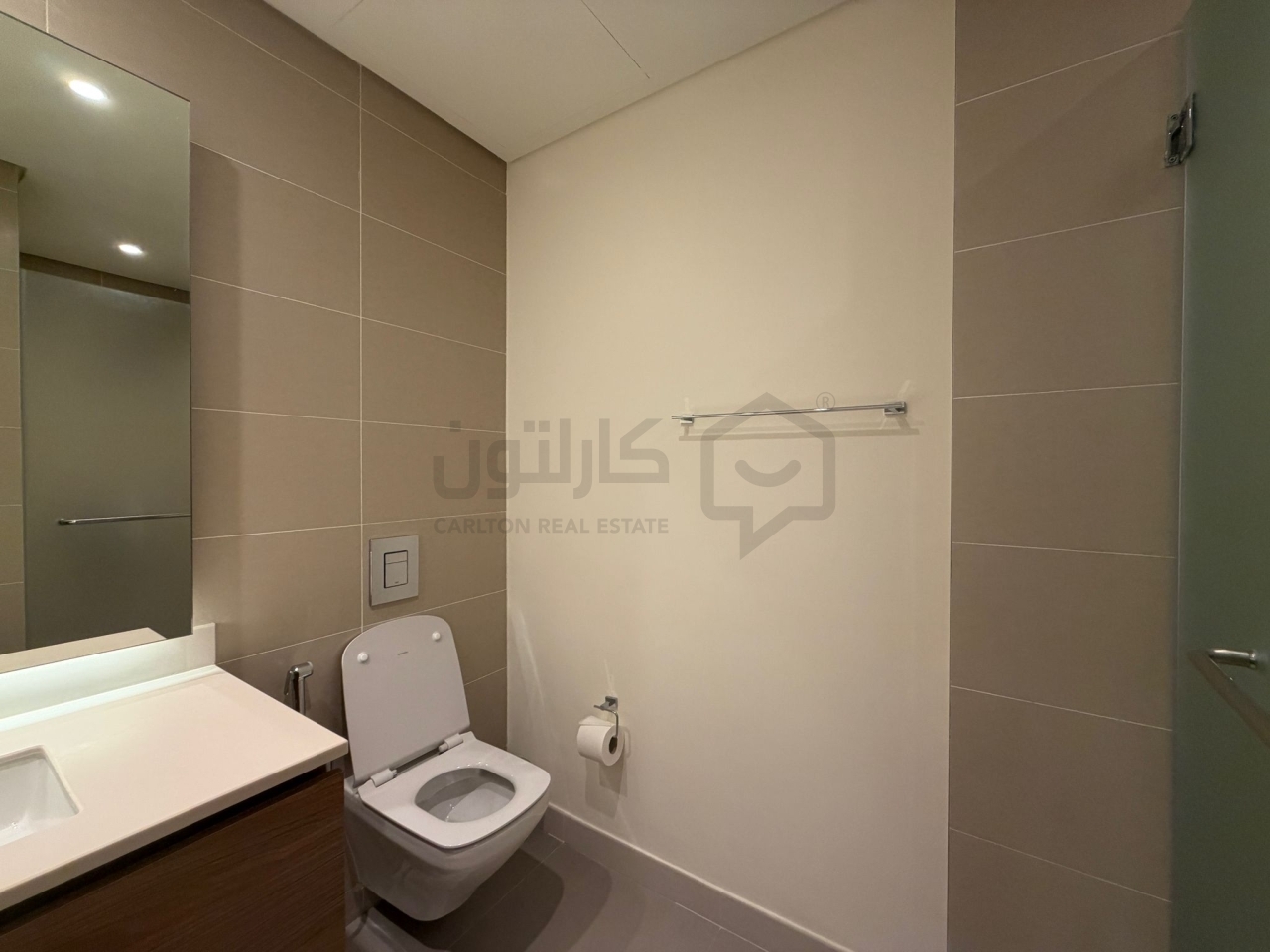 property 4870 image 3