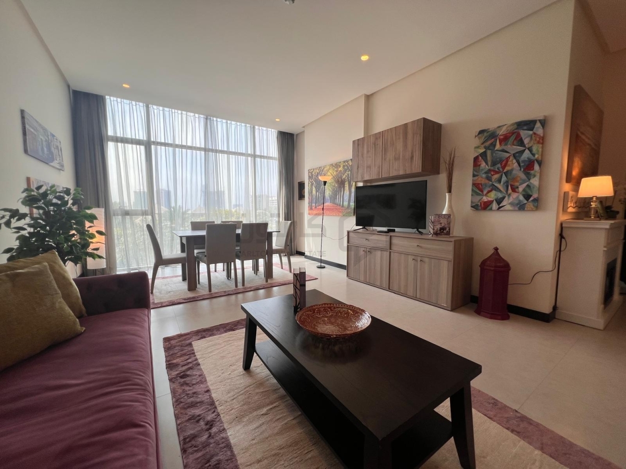 property 4890 image 0