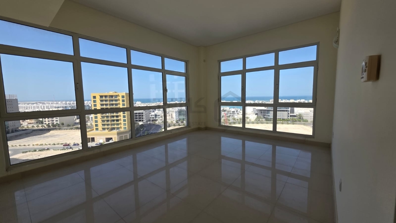 property 4915 image 0
