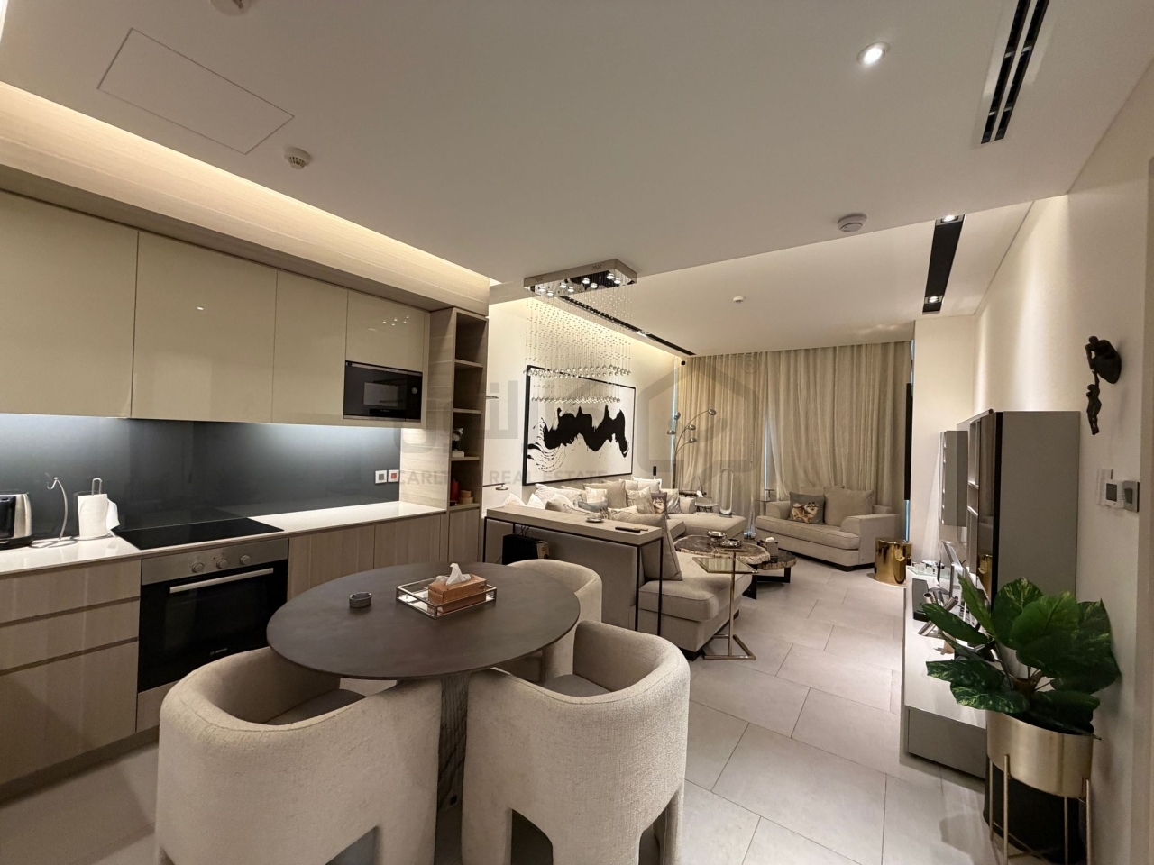 property 4925 image 1