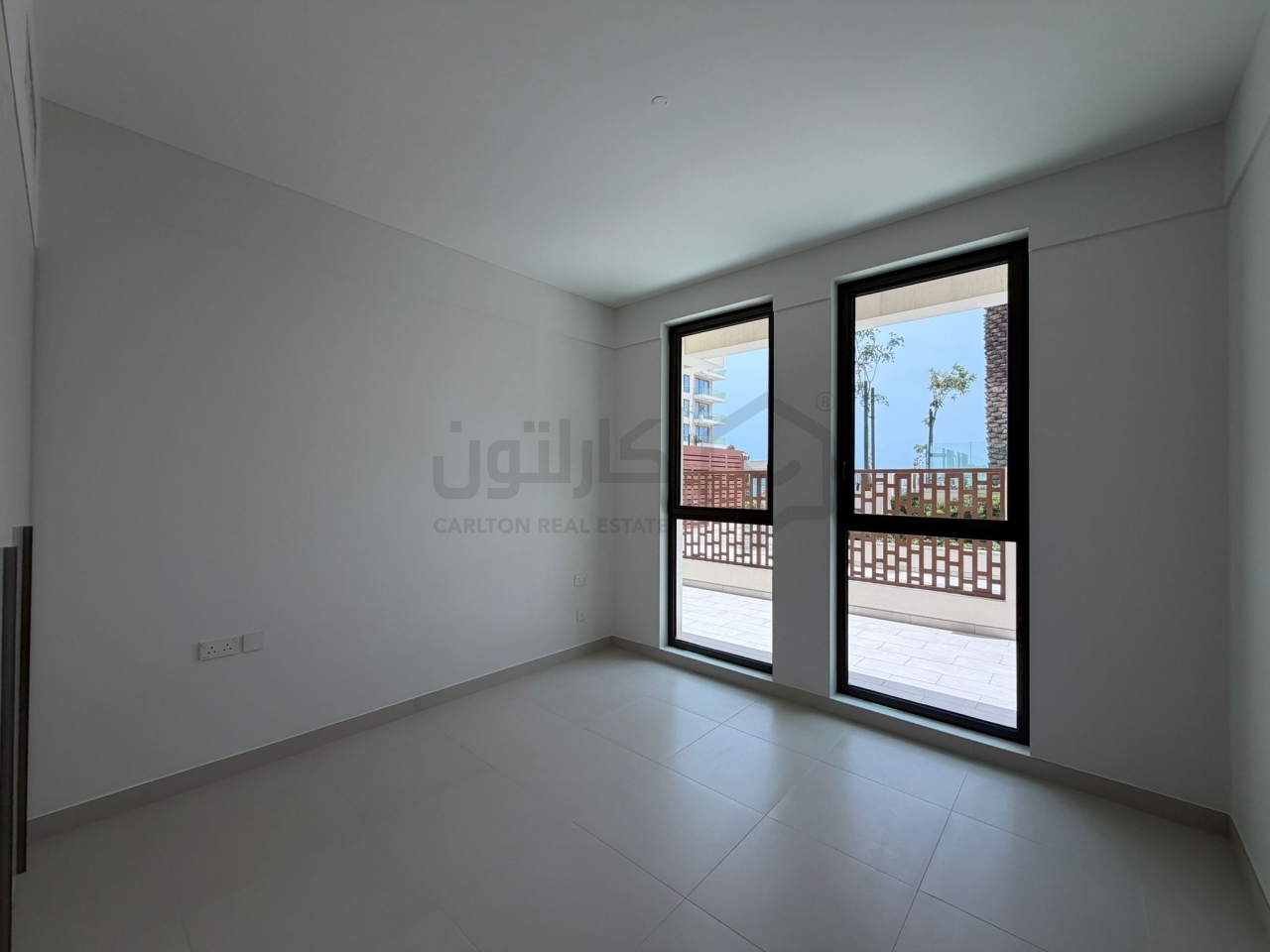 property 4930 image 2