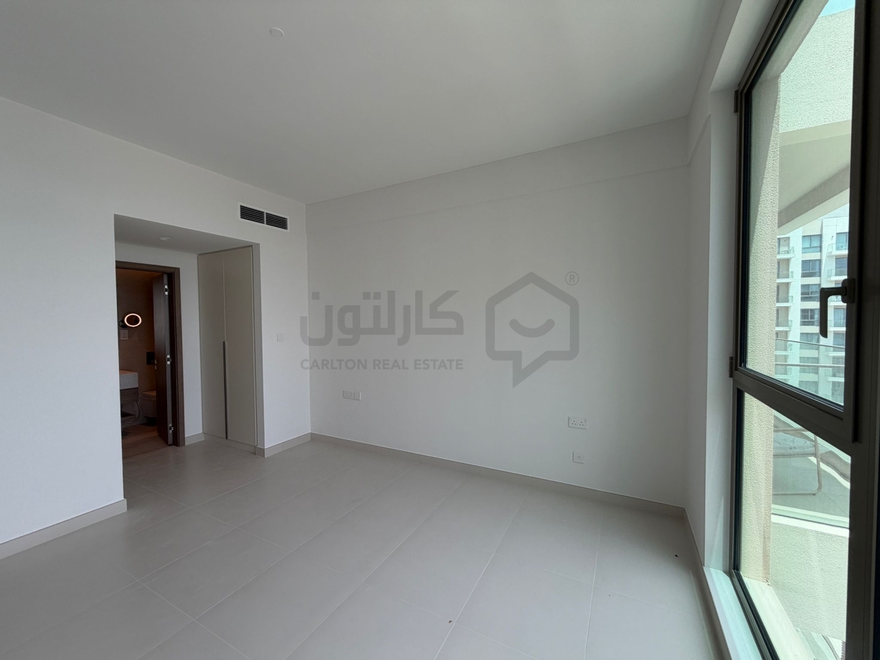 property 4932 image 2