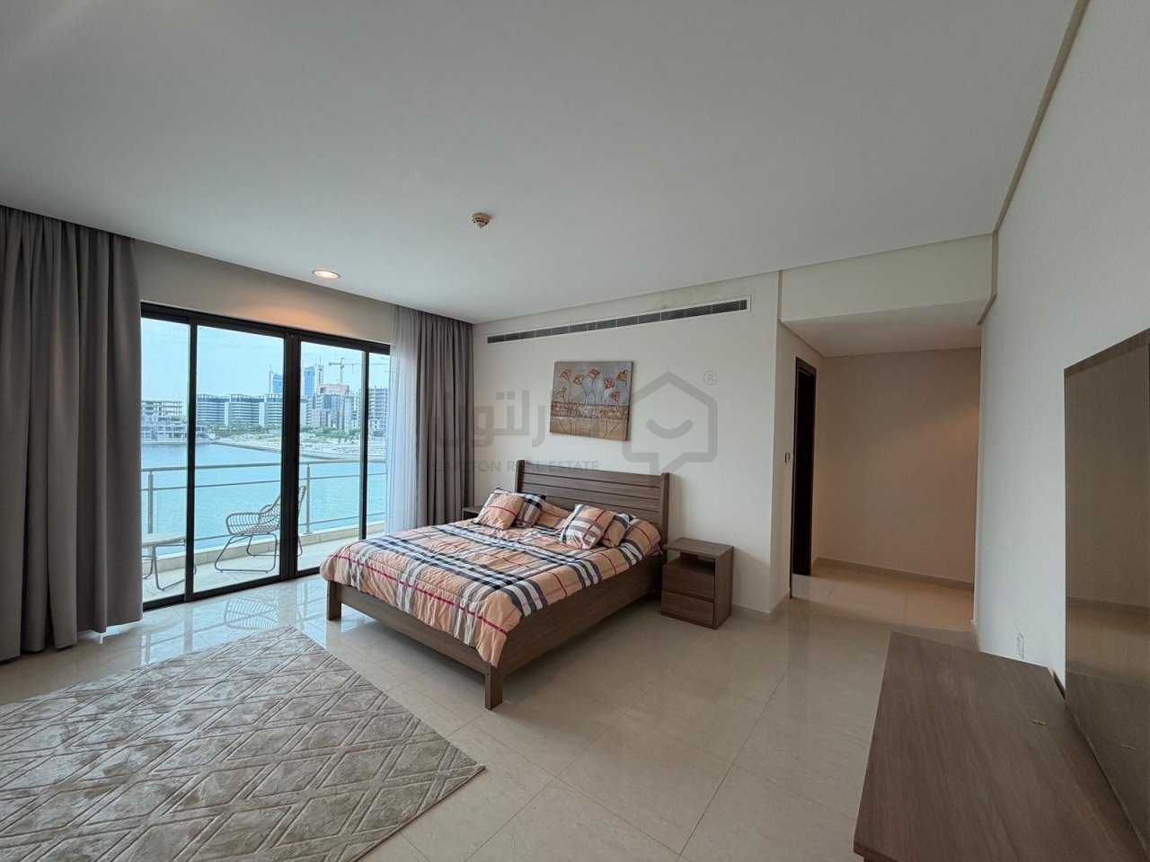 property 4938 image 1