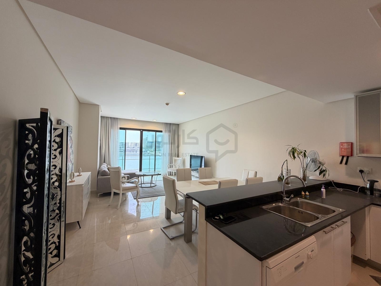 property 4938 image 0
