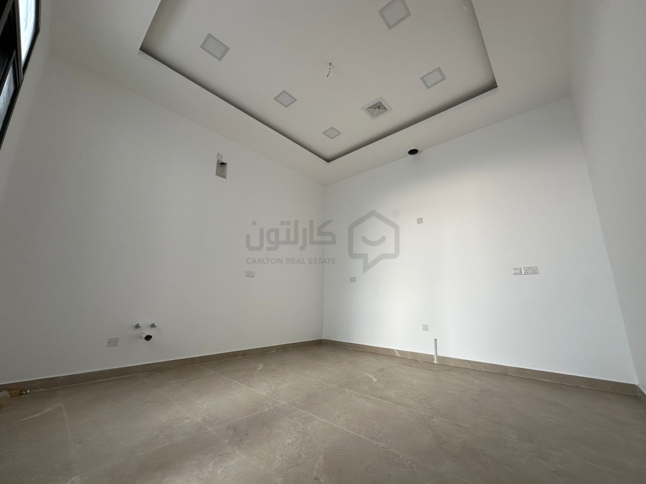 property 494 image 3