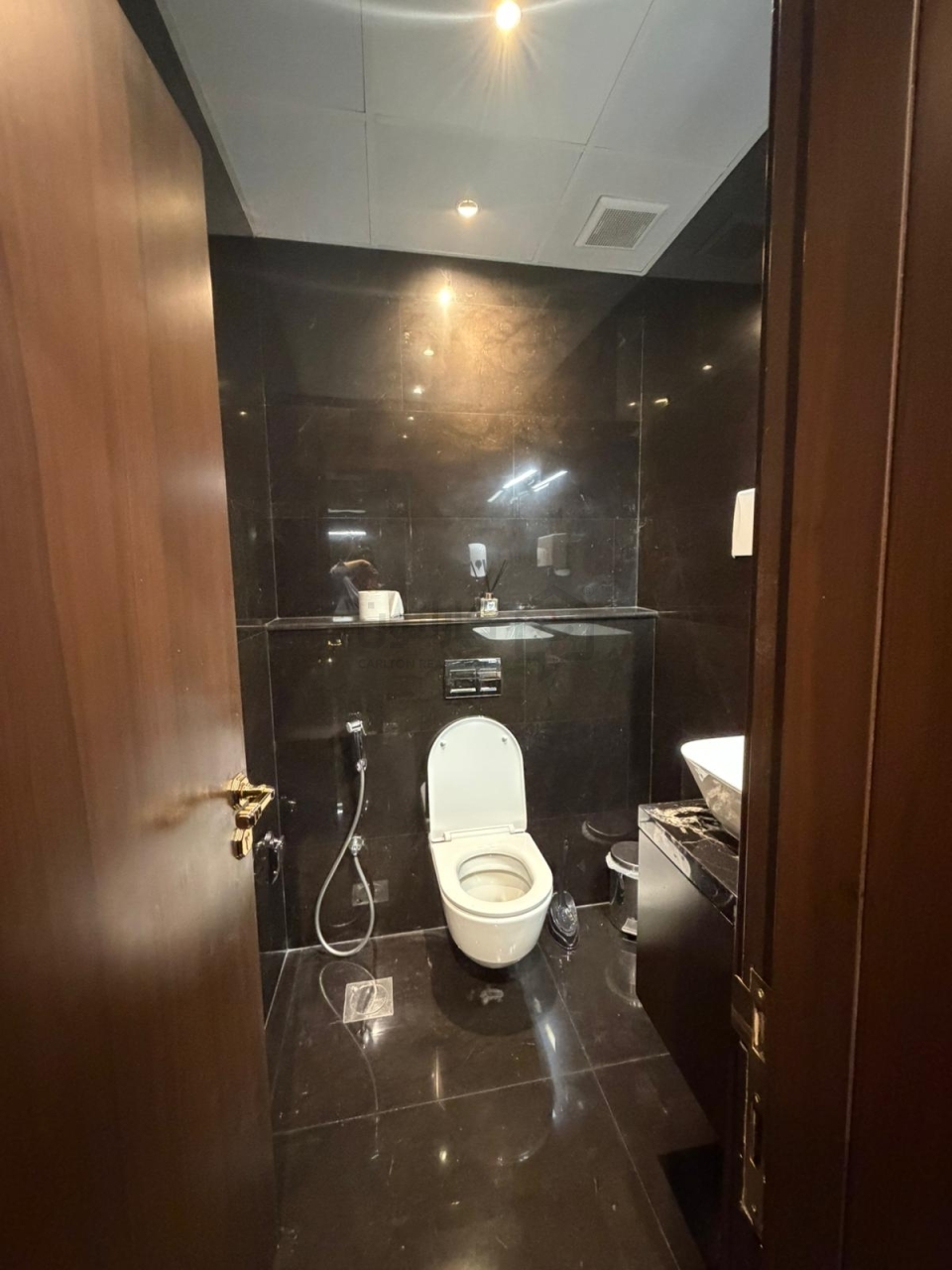 property 4958 image 3
