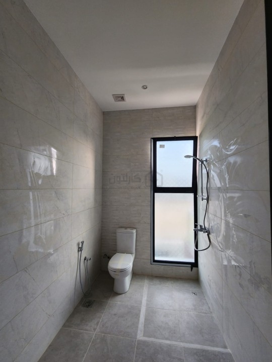 property 496 image 4