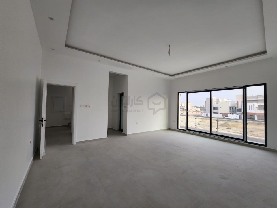 property 496 image 2