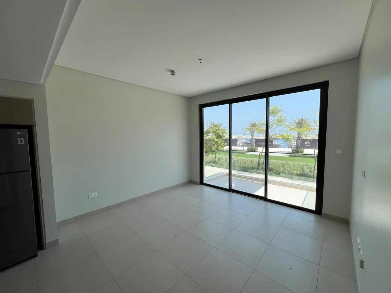 property 5277 image 0