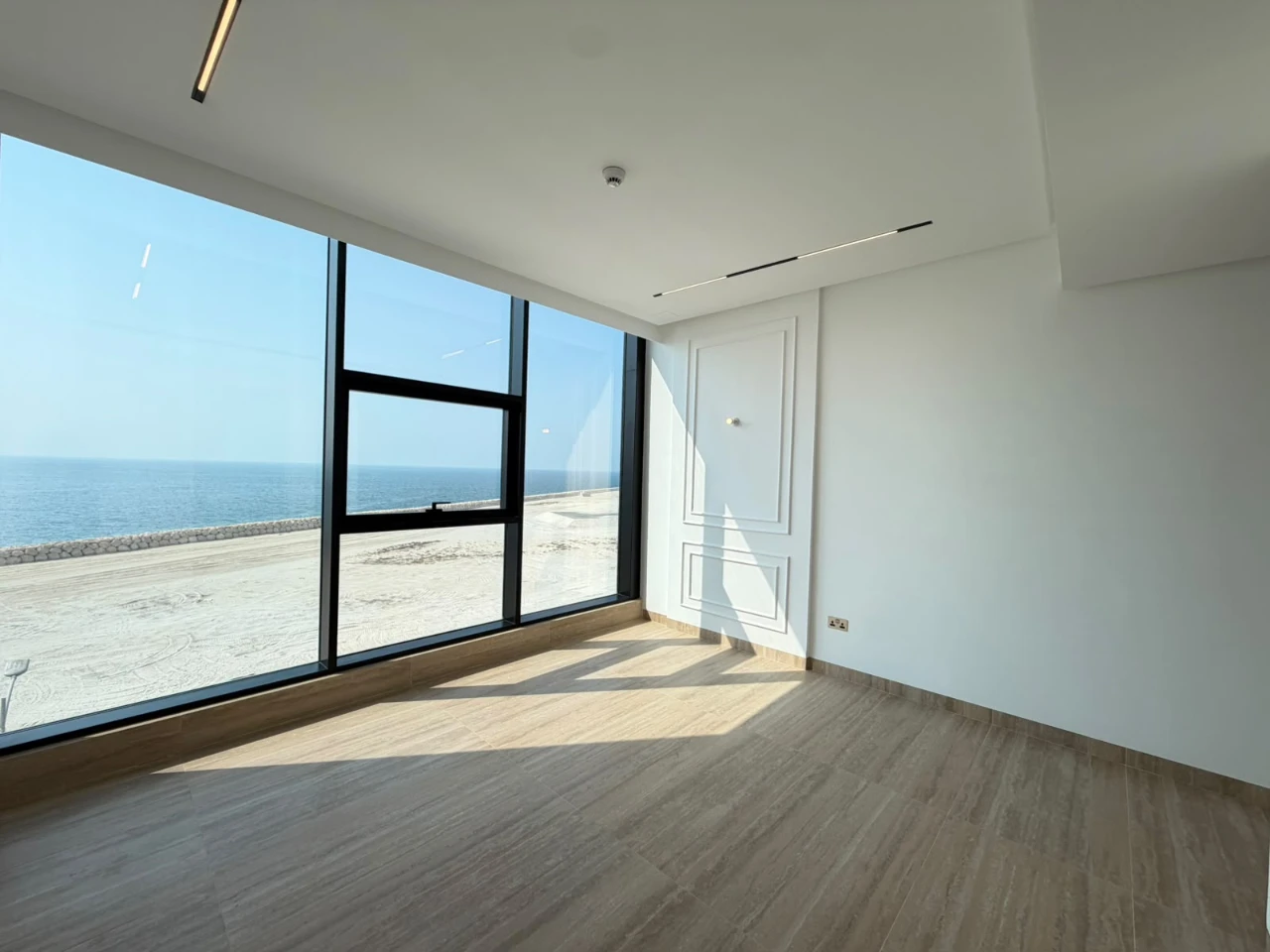 property 5297 image 0